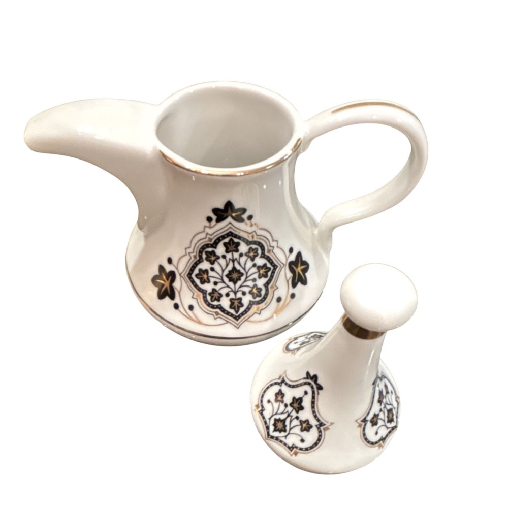 Aladdin Al-Mesha Ceramic Coffee Pot w/ Lid White Black Gold Geometric 1L - Picture 2 of 3